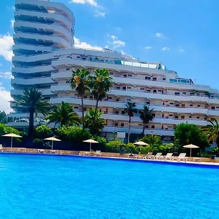 Beach And Pool In Apartment *