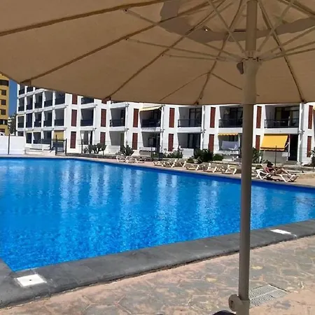 Beach&pool In